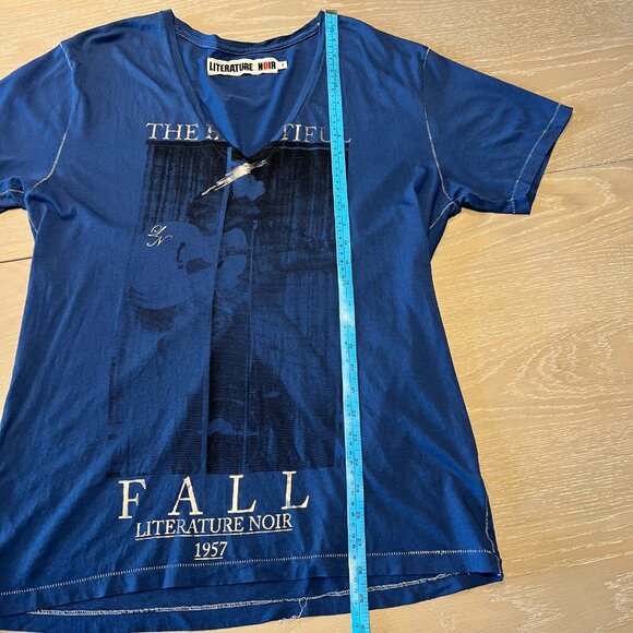Literature Noir RARE Tee Womens Medium Blue Pulp Fiction Foil THE BEAUTIFUL FALL - Picture 8 of 12